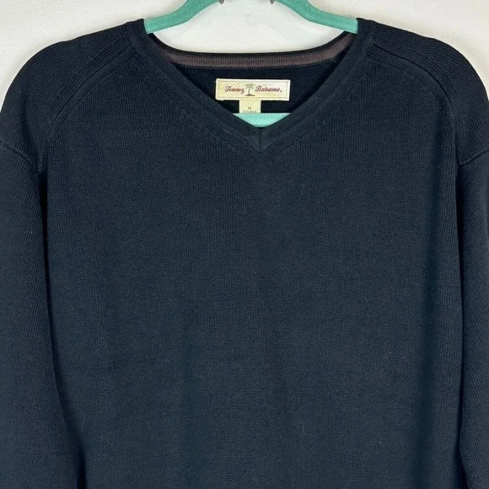 Tommy Bahama Black Silk Blend V-neck Sweater M